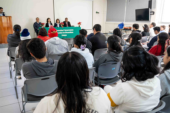 Facultad de Bioanálisis celebró el Día del Químico 2024