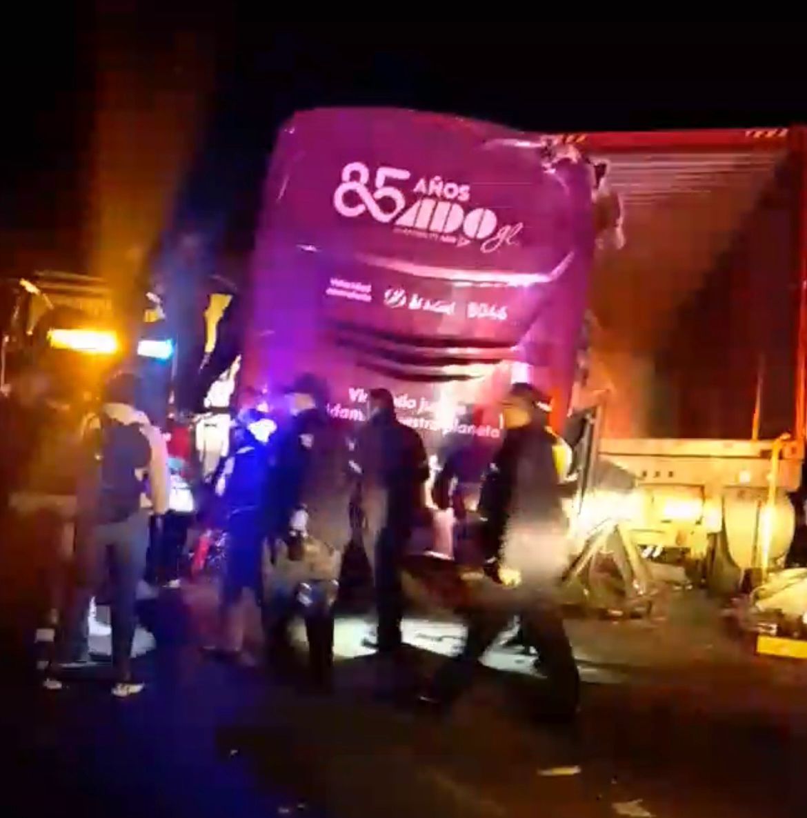 Gobierno del Estado brinda atención a víctimas de accidente en la carretera Xalapa-Perote