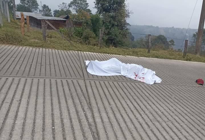 Asesinan a balazos a hombre en Coscomatepec