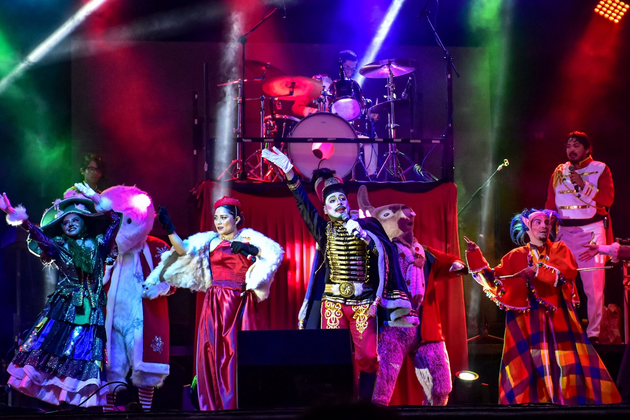 Noel, un circo para la navidad supera las expectativas en la gran villa Coatza 2024