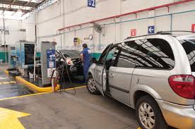 Verificación vehicular: costos y requisitos 2025