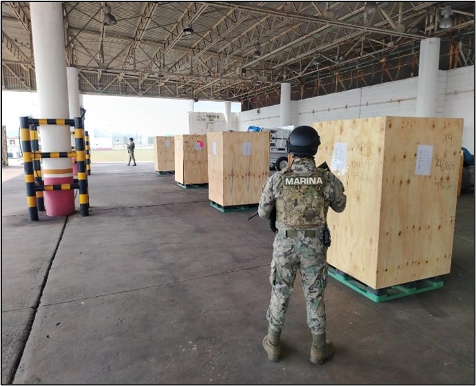 Armada de México y Aduana aseguran más de 572 kilos presunta marihuana en el puerto de Veracruz