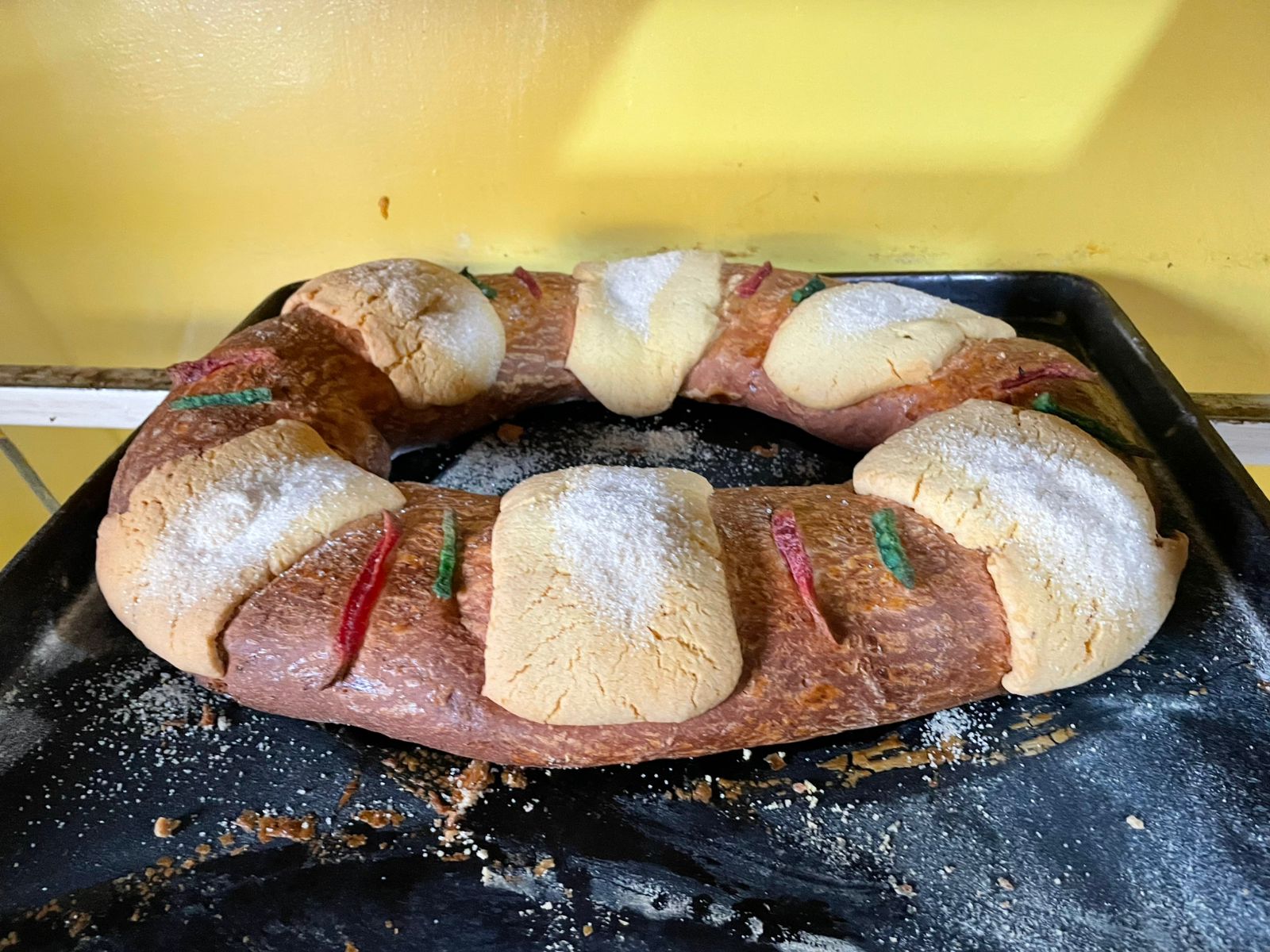 De 300 a 900 pesos gastarán familias en el tradicional corte de la rosca de reyes