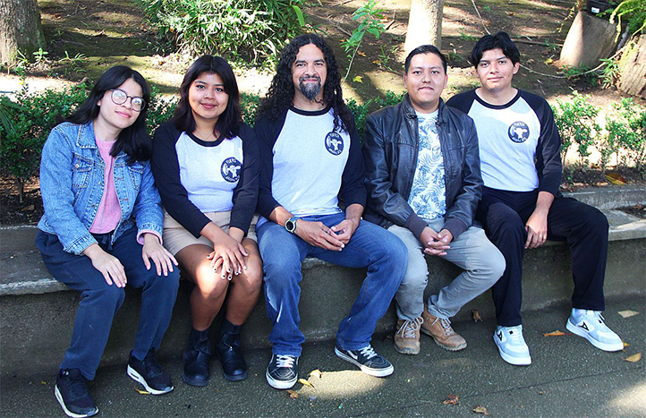 En Las Vigas, estudiantes UV aprenden sobre hongos silvestres