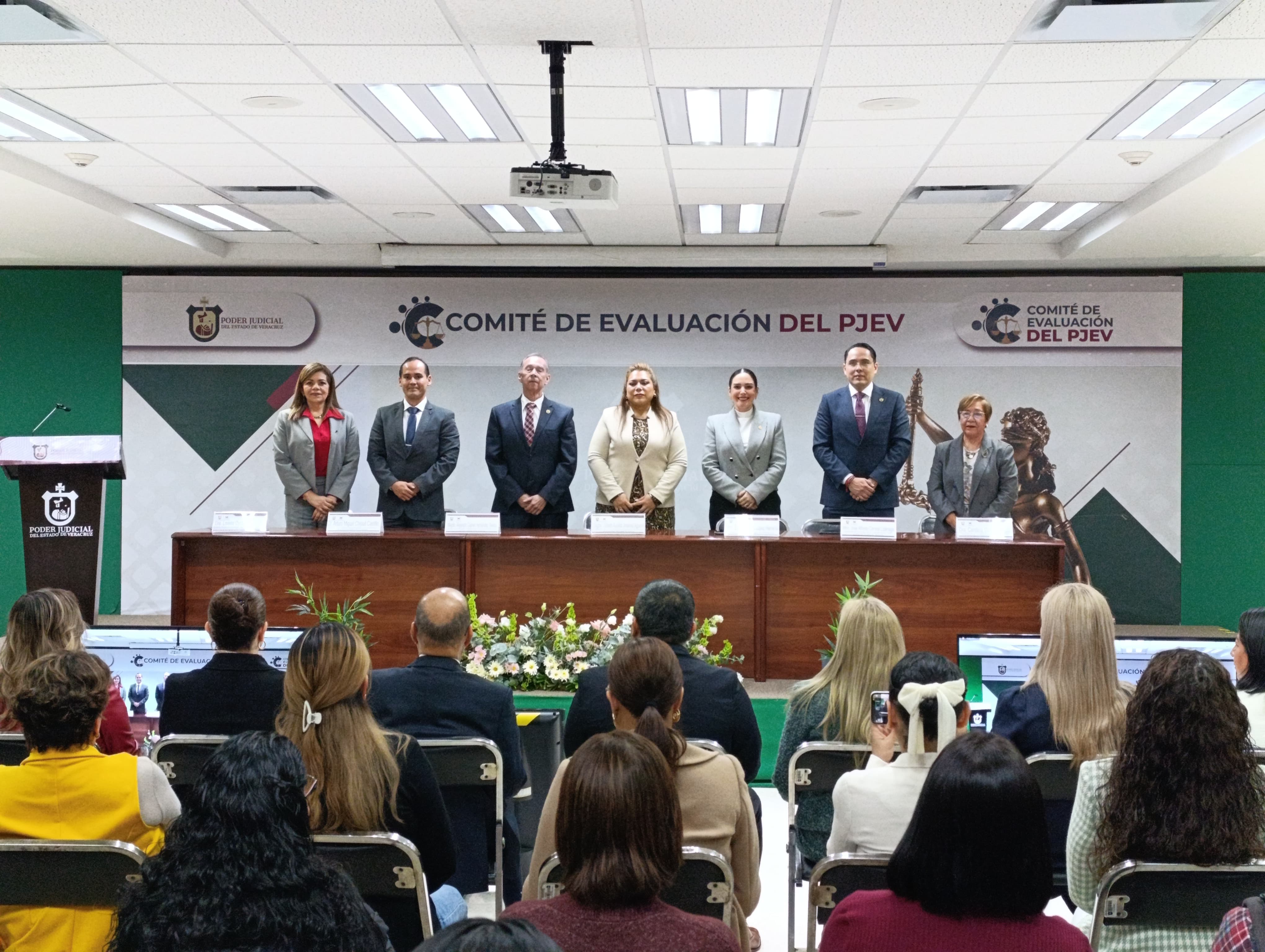 Presidenta del Poder Judical niega andar en campaña para la elección de magistrados