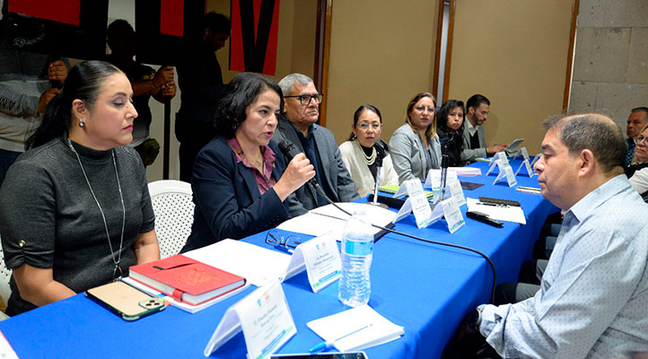 UV ofrece 4 % de incremento salarial al Setsuv