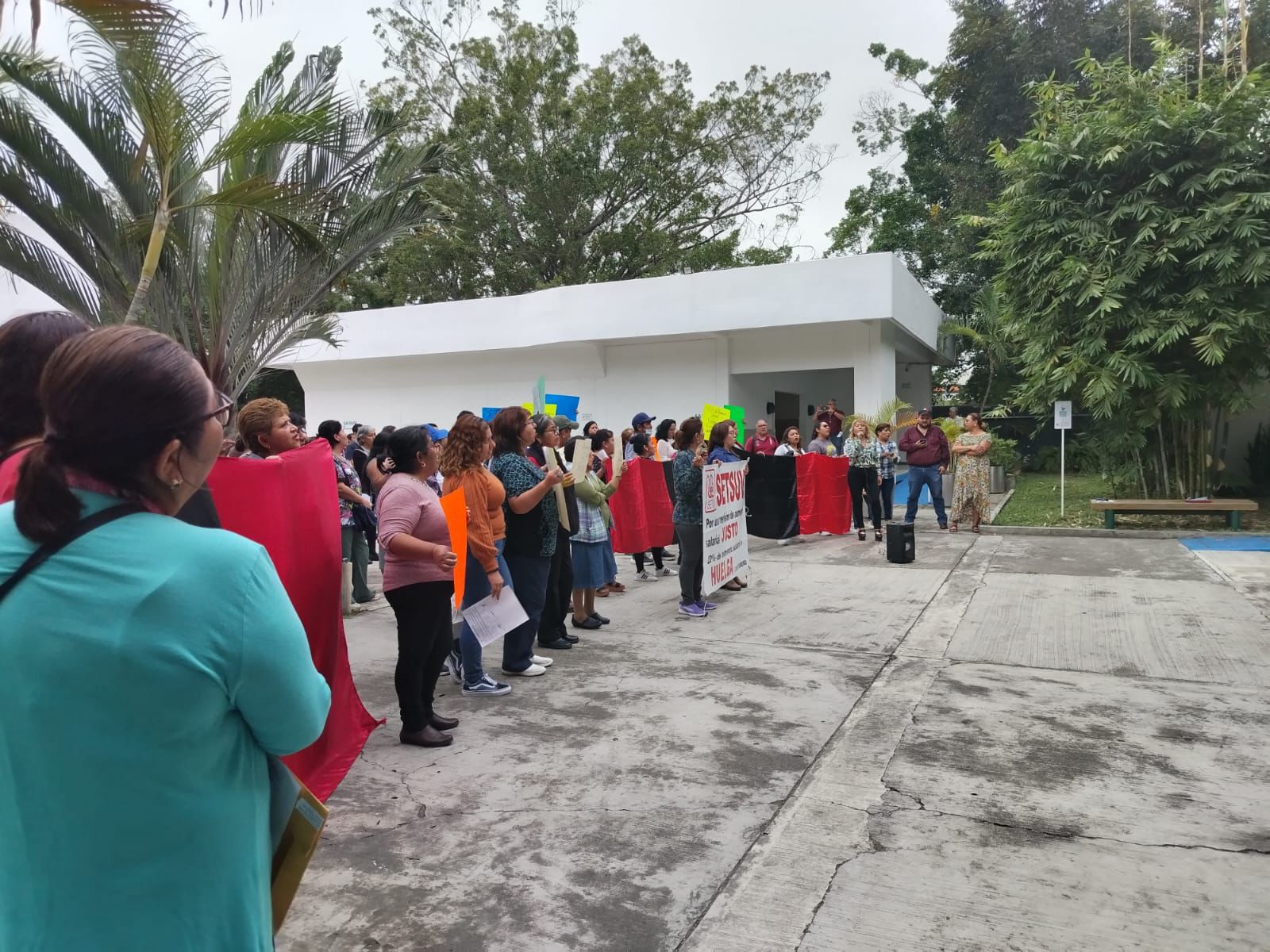 Preparados para la huelga trabajadores del Setsuv en la zona norte