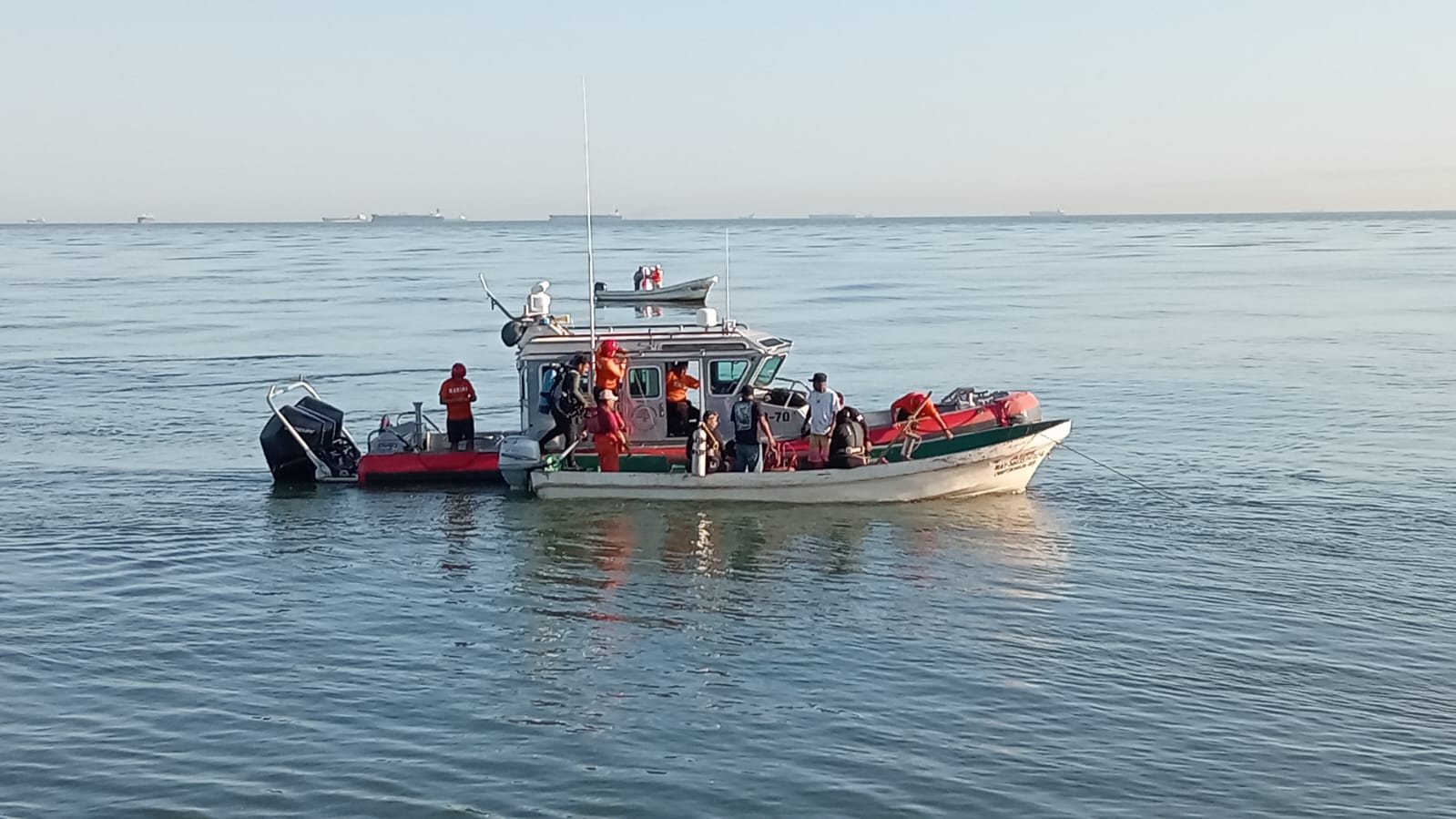 Hallan cuerpo de buzo desaparecido en la bocana del río Coatzacoalcos