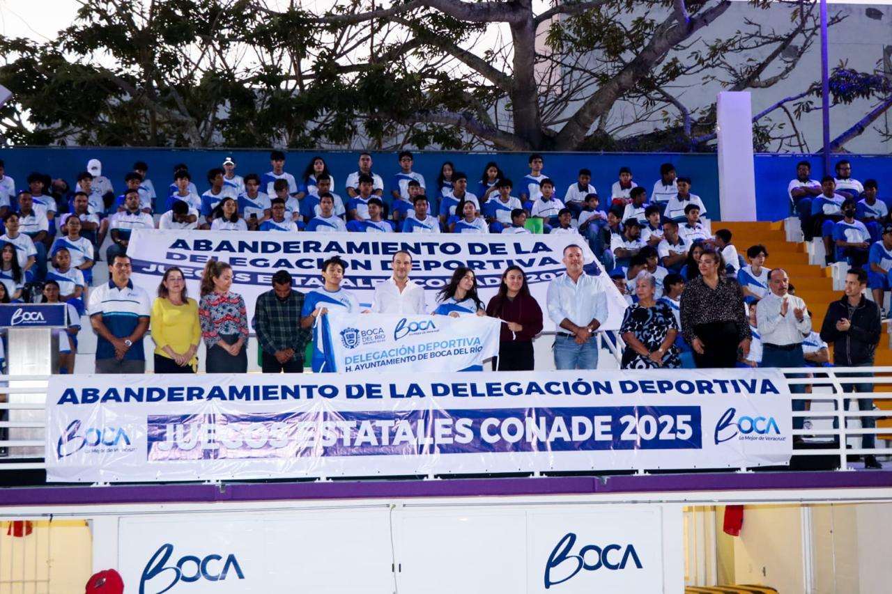 Abandera Alcalde JM Unánue a la delegación deportiva municipal rumbo a los Juegos Estatales CONADE 2025