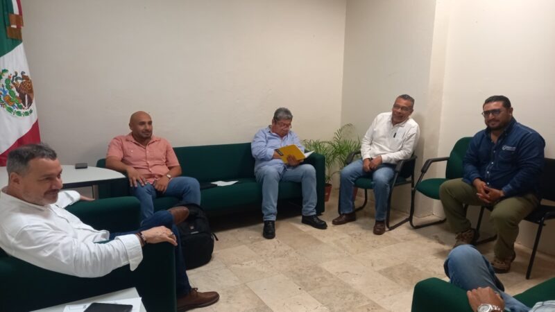 Se reúne Desarrollo Económico con integrantes del FIT y Asociación Ganadera