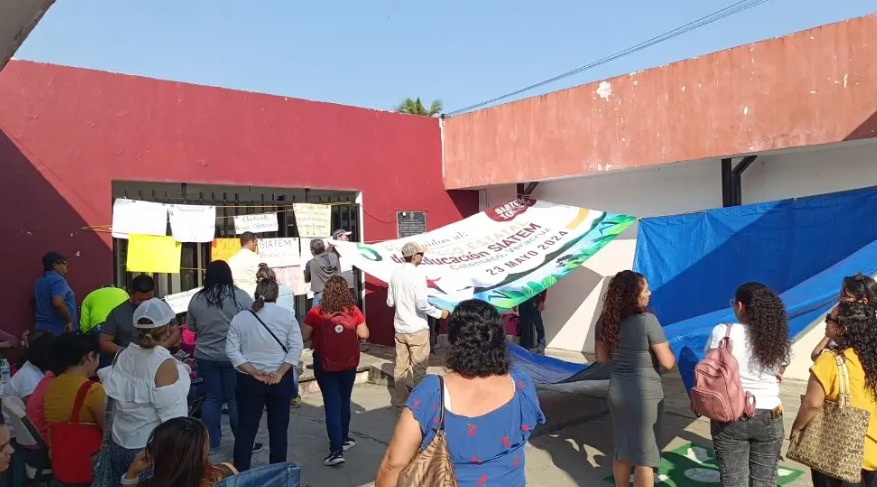 Trabajadores de SIATEM inician paro en delegación de Veracruz