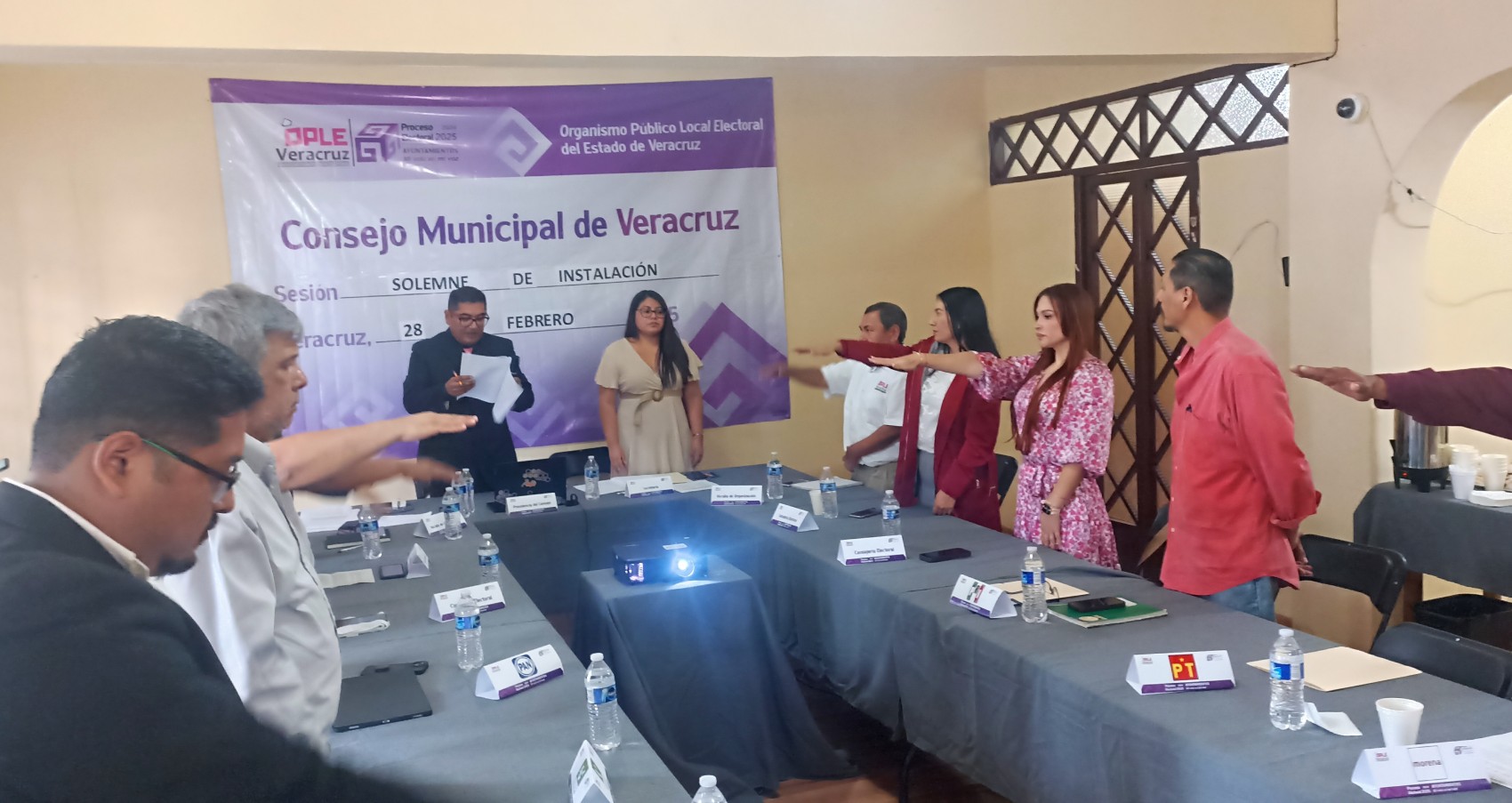 Instalan los consejos municipales electorales en Veracruz y Boca del Río para los comicios del 1 de junio