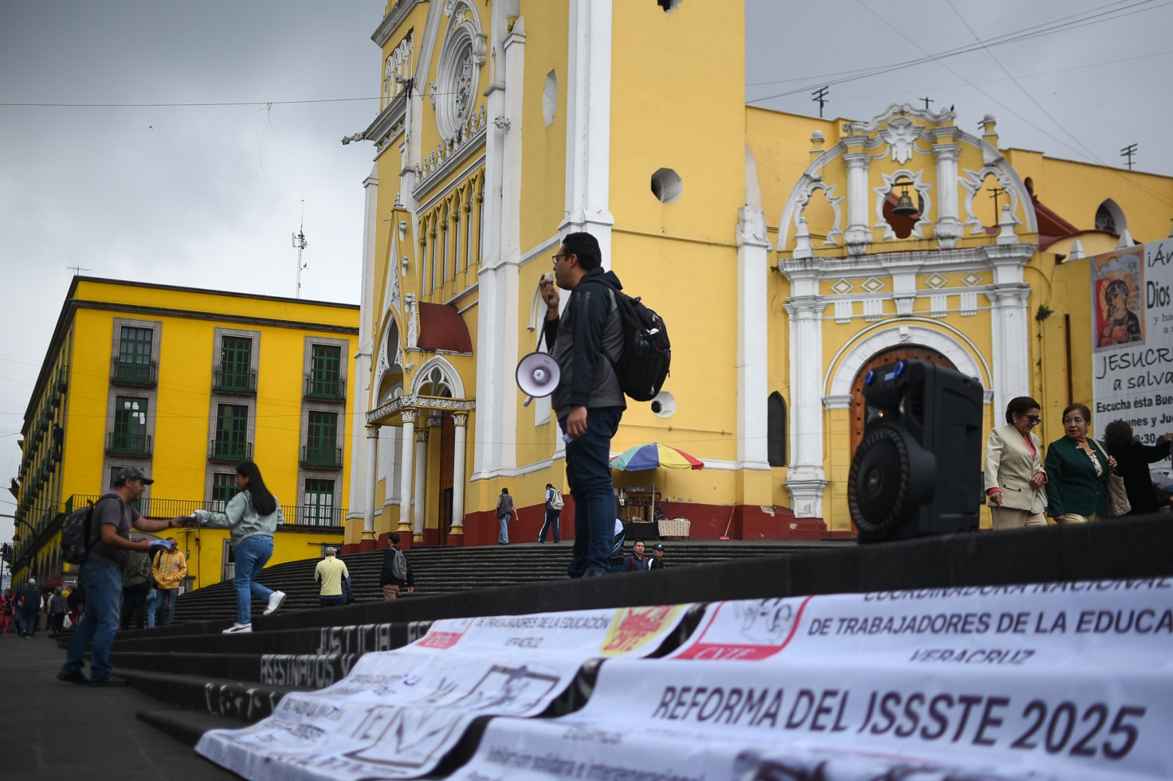 Reforma a la Ley del ISSSTE reduce 40 % jubilaciones y eleva cuotas a los trabajadores: CNTE