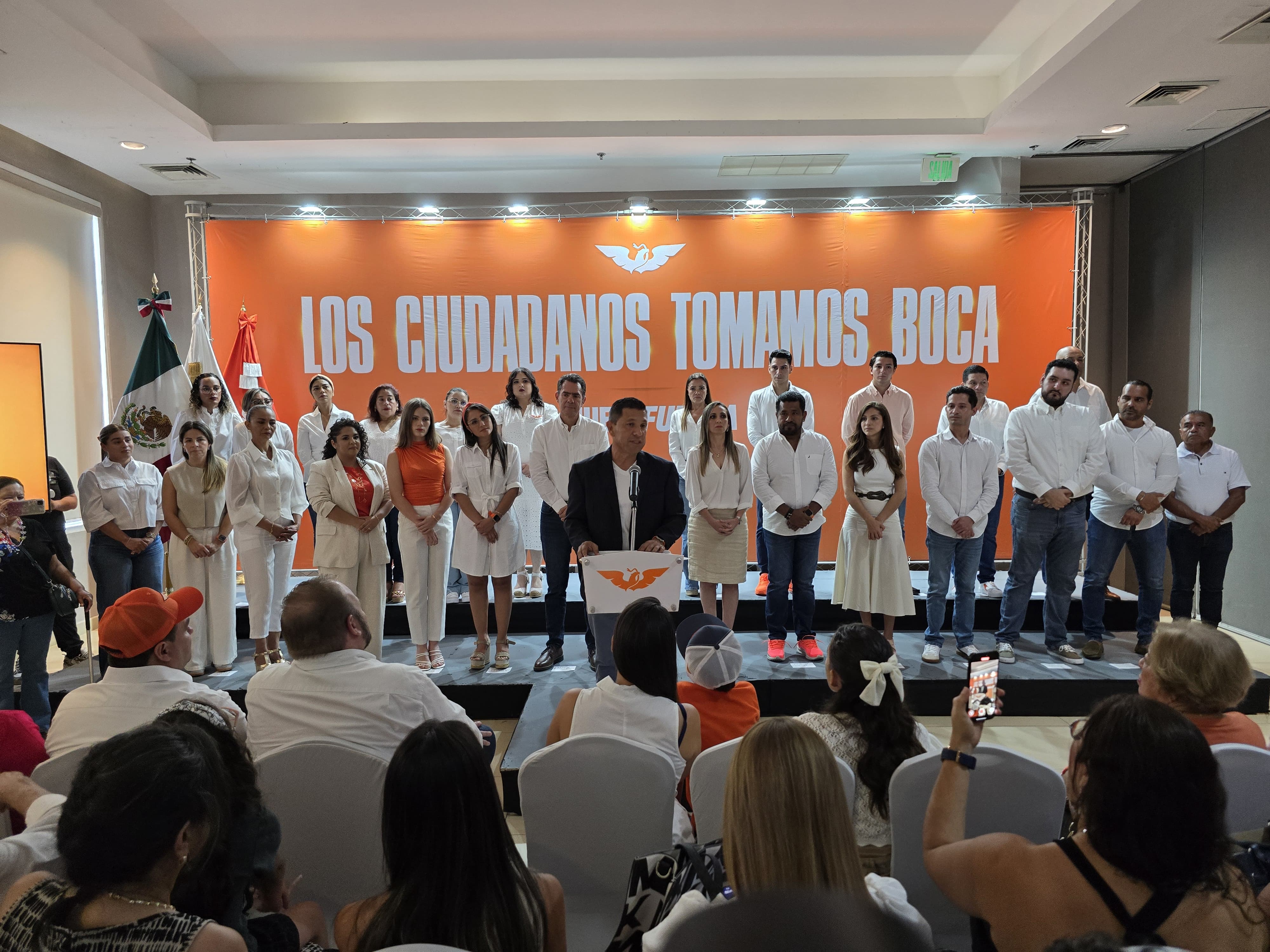 Raúl Zarrabal, candidato de MC a la alcaldía de Boca del Río, presenta su planilla