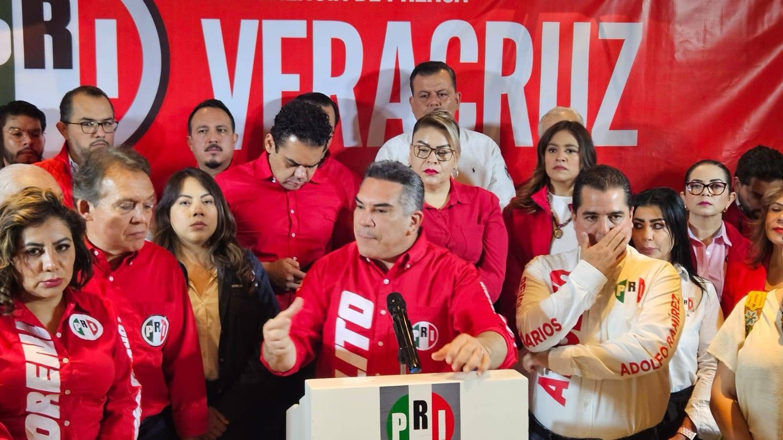 Líder del PRI pide suspender elección judicial en Veracruz por posibles vínculos con el crimen organizado