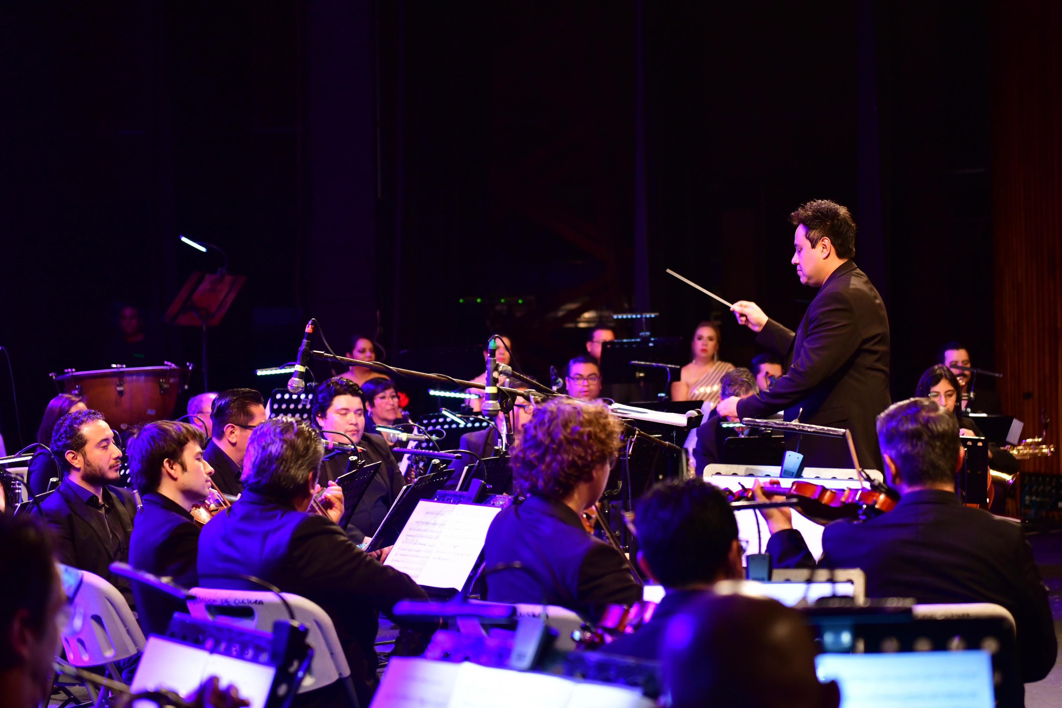 Música de Cri-Cri en Palacio Municipal