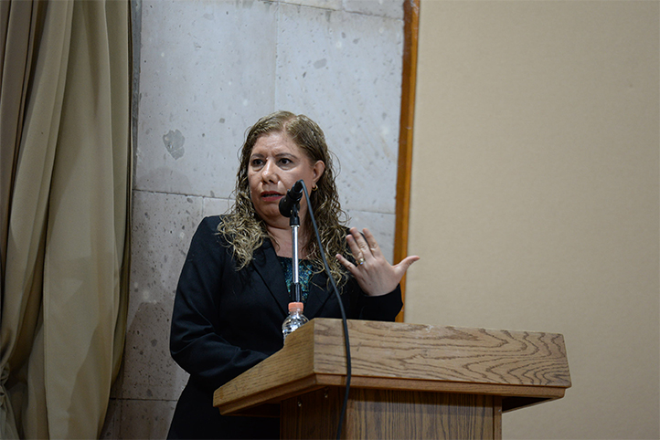 Licenciado en enfermería, clave en sistema sanitario: María Interial