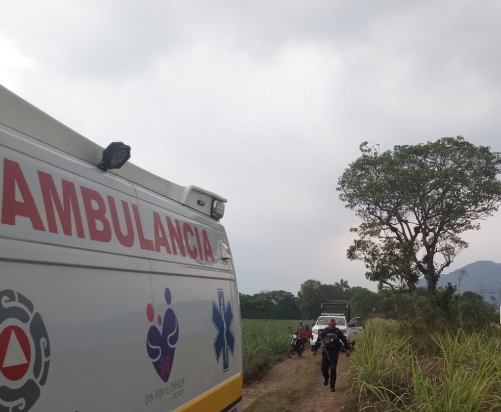 Localizan hombre sin vida en cañales de Santa Ana Atzacan