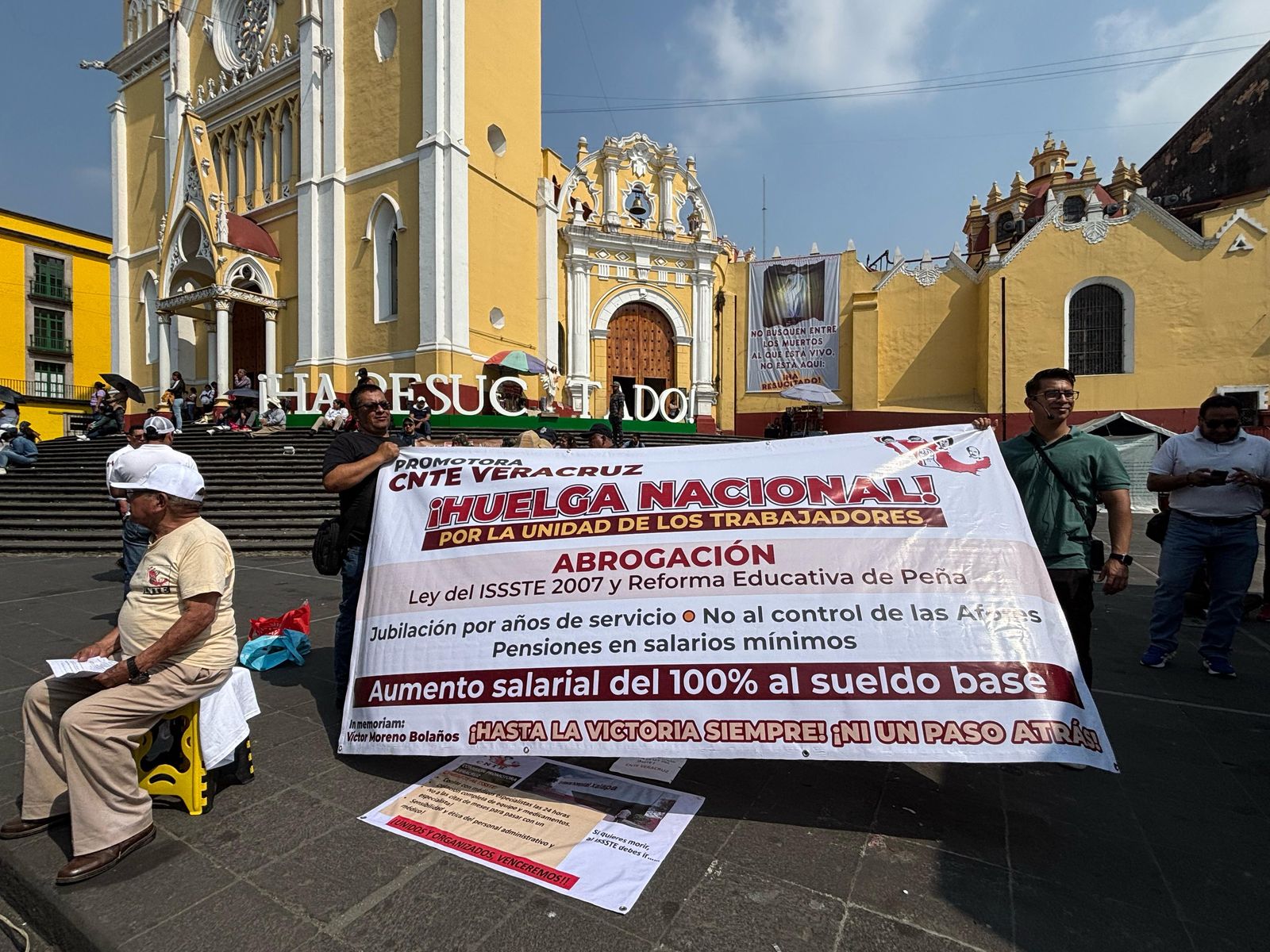 CNTE convoca a docentes a sumarse a la huelga nacional a partir del 15 de mayo contra la Ley del ISSSTE