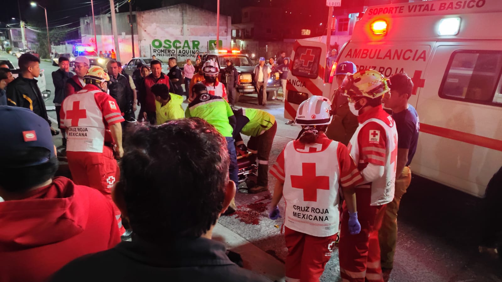 Padre e hija son atropellados en Camerino Z. Mendoza; él resultó con fractura expuesta