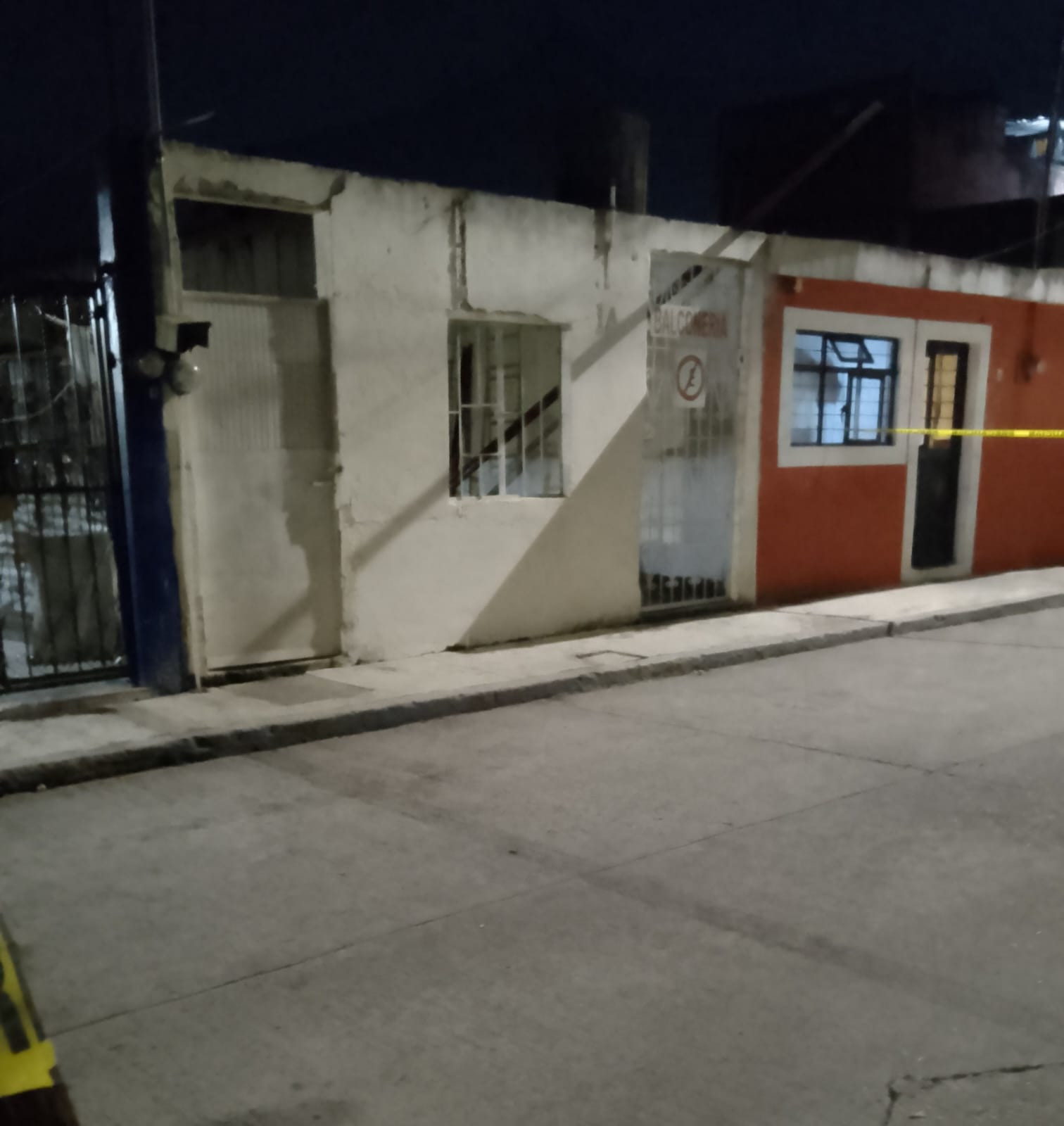 Localizan sin vida a balconero al interior de su vivienda en Orizaba