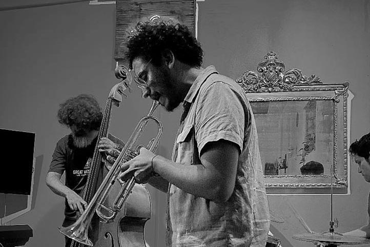 Juan Lagunes, de Orbis Tertius, invitado a la JM Jazz World Orchestra