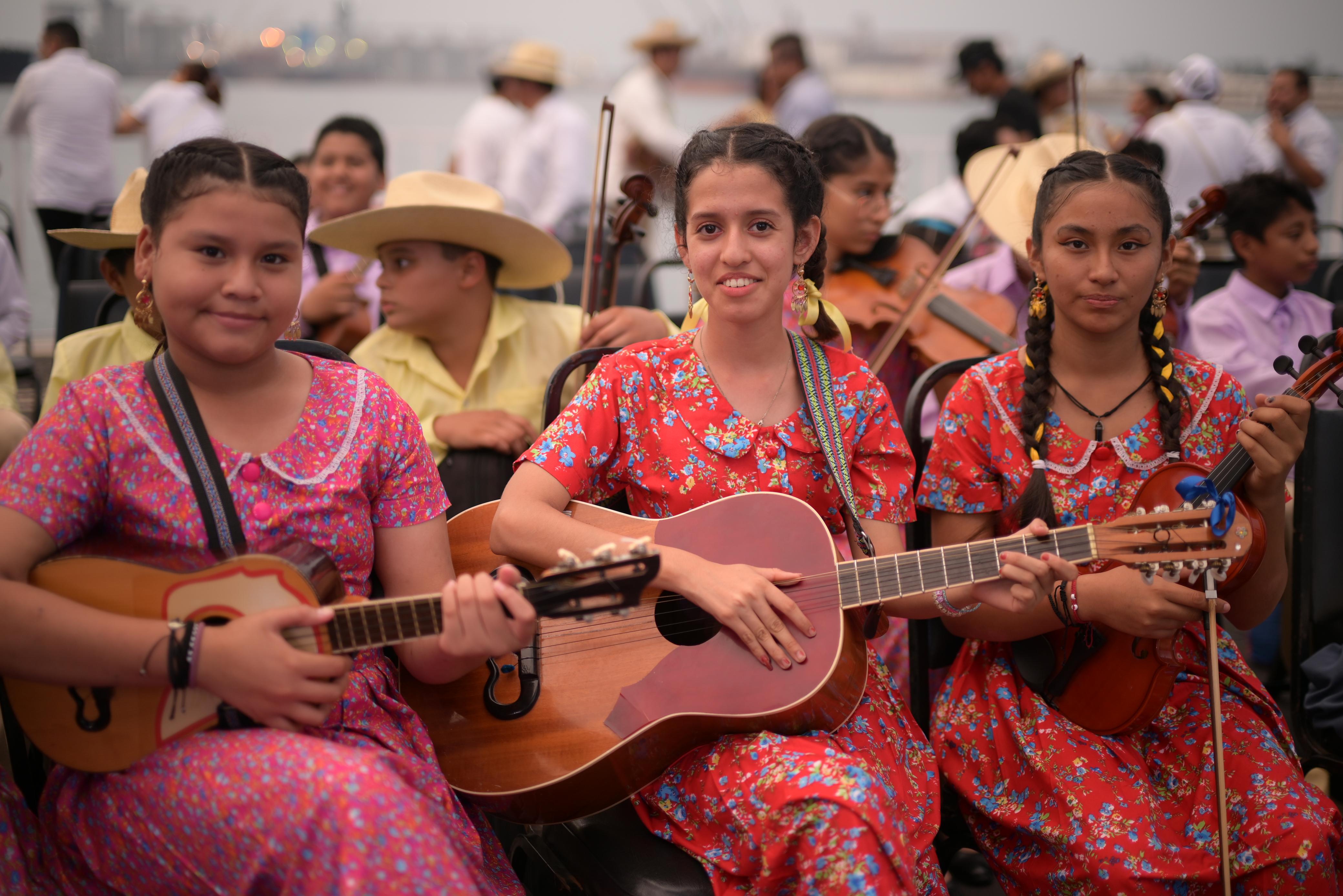 Yolpaki enaltece la diversidad cultural de Veracruz con una fiesta de arte y tradición