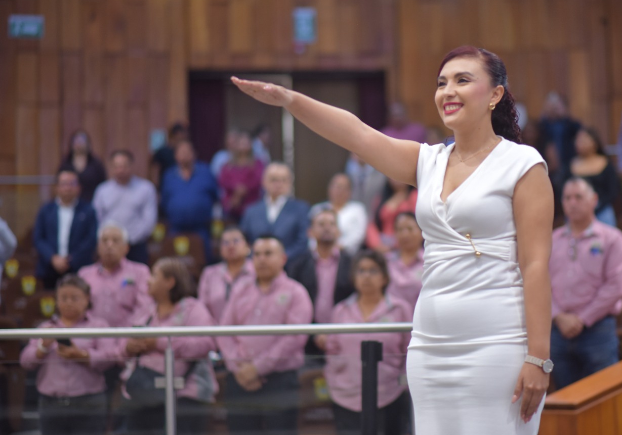 Congreso designa a Stephany Rosas como Fiscal Anticorrupción