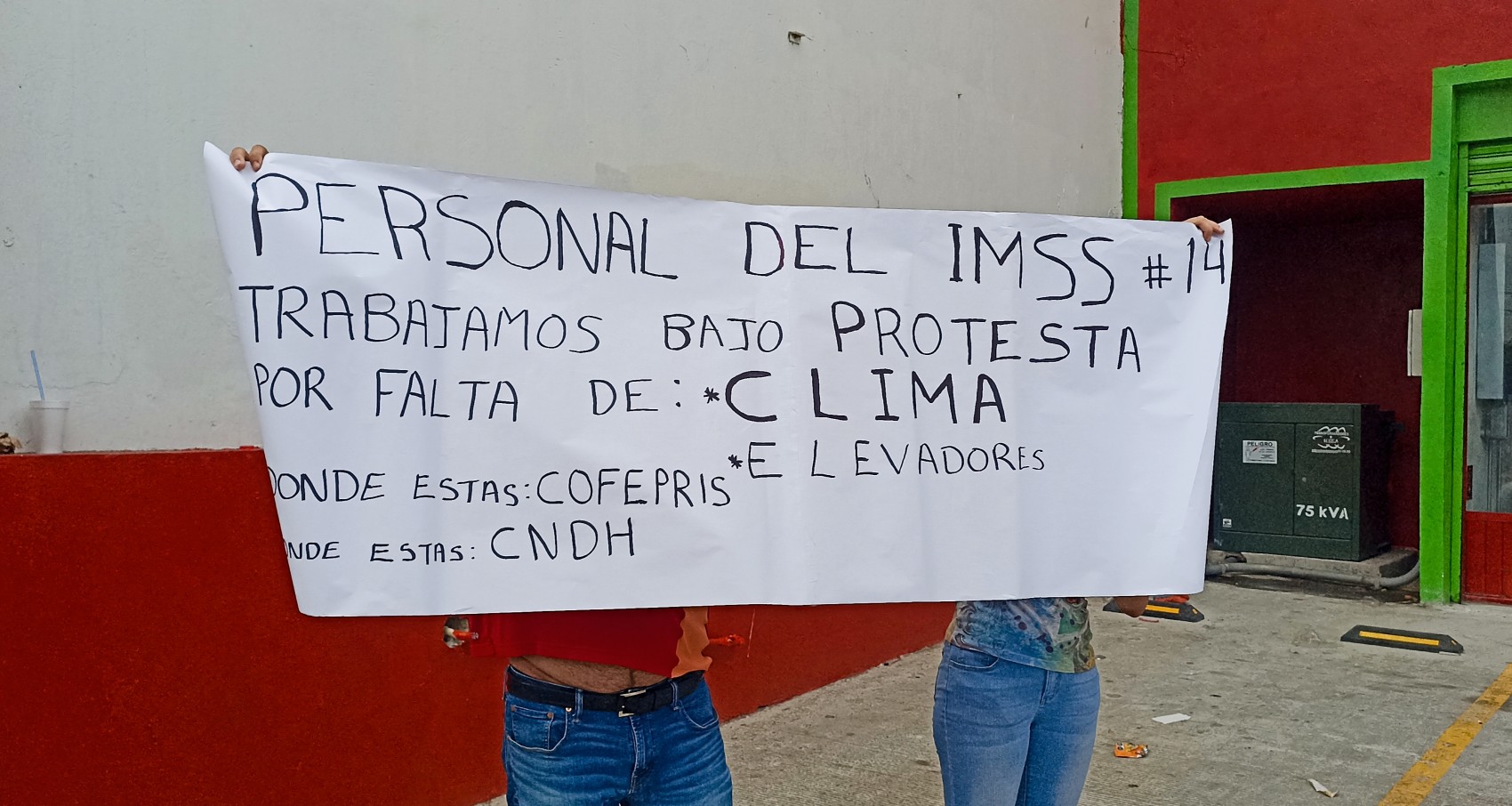 Trabajadores del IMSS UMAE 14  exigen solución a fallas de infraestructura y falta de insumos