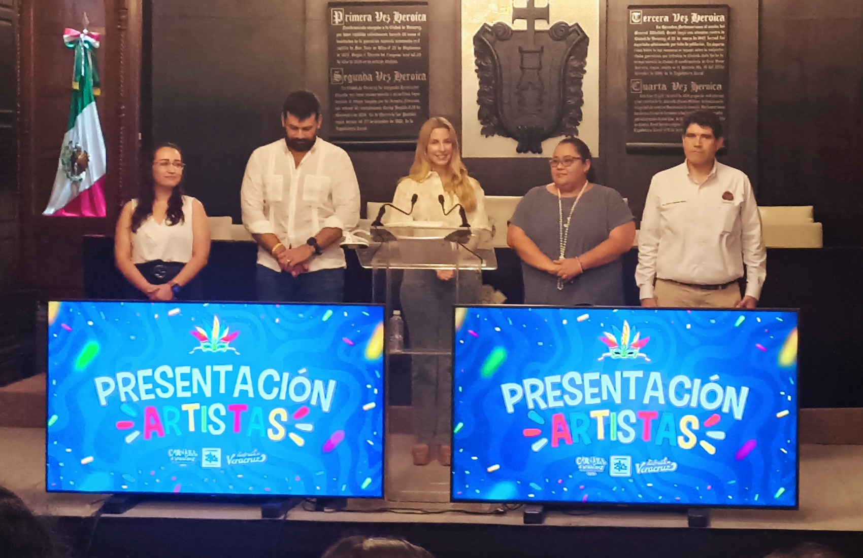 Juan Luis Guerra se presentará en la coronación de la reina del Carnaval de Veracruz 2025, Adriana Fonseca