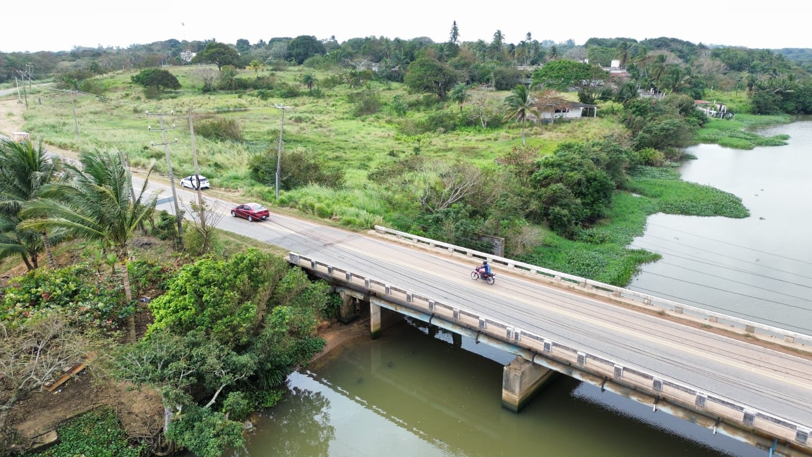 Abren ruta alterna por reconstrucción de Puente Calzadas II en la zona sur