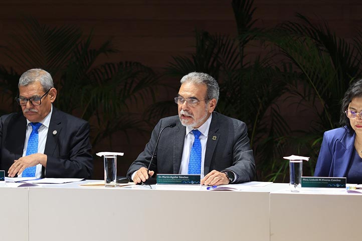 UV avanza en la actualización del Modelo Educativo Integral y Flexible
