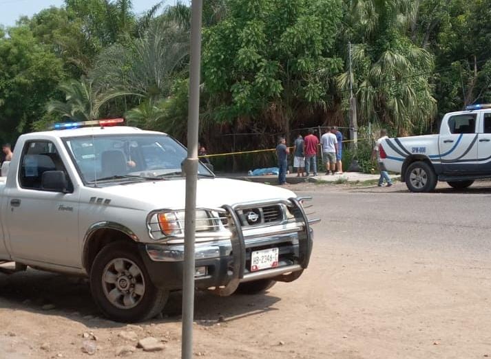 Hombre fallece súbitamente en calles de Cuitláhuac