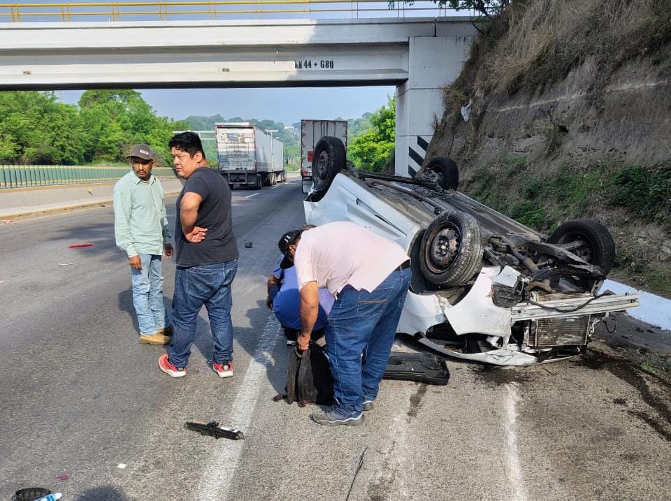 Accidente en la autopista La Tinaja-Córdoba deja un herido y cierre parcial