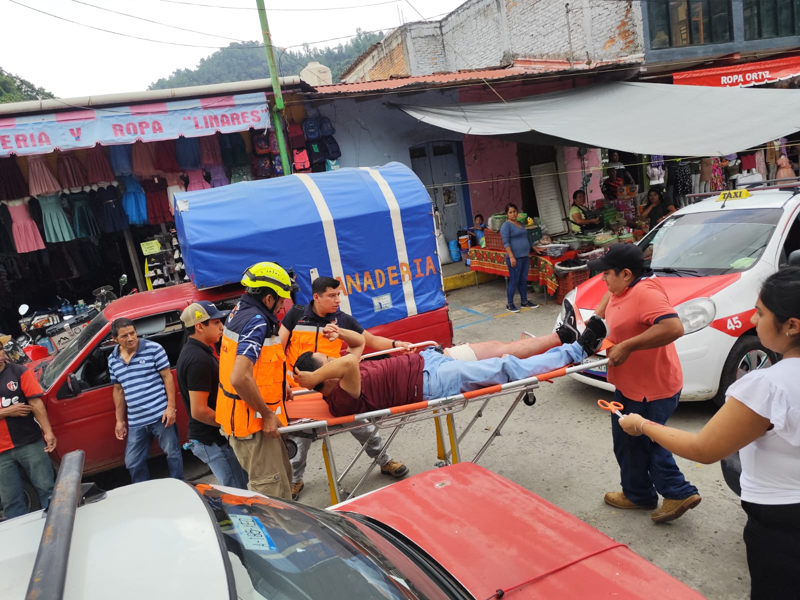 Hombre resulta herido tras intento de asalto en el centro de Zongolica