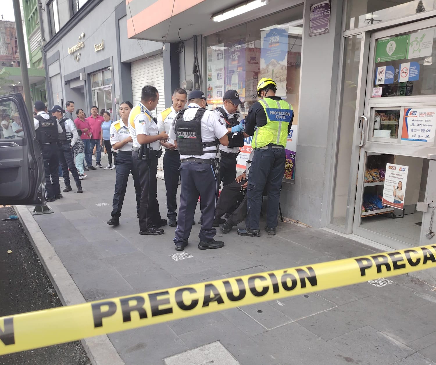 Grave guardia de seguridad al ser atropellado en Orizaba
