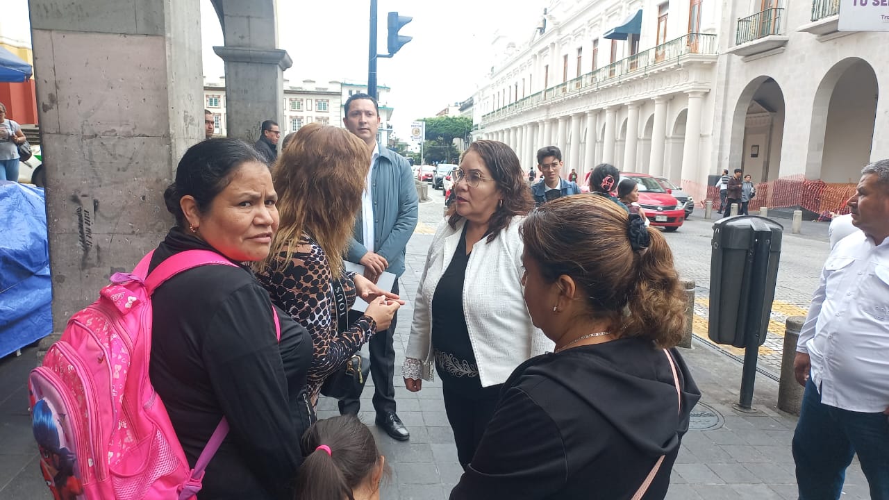 Claudia Tello: Tema con el director de la Prepa Juárez está resuelto, desconocemos toma del plantel
