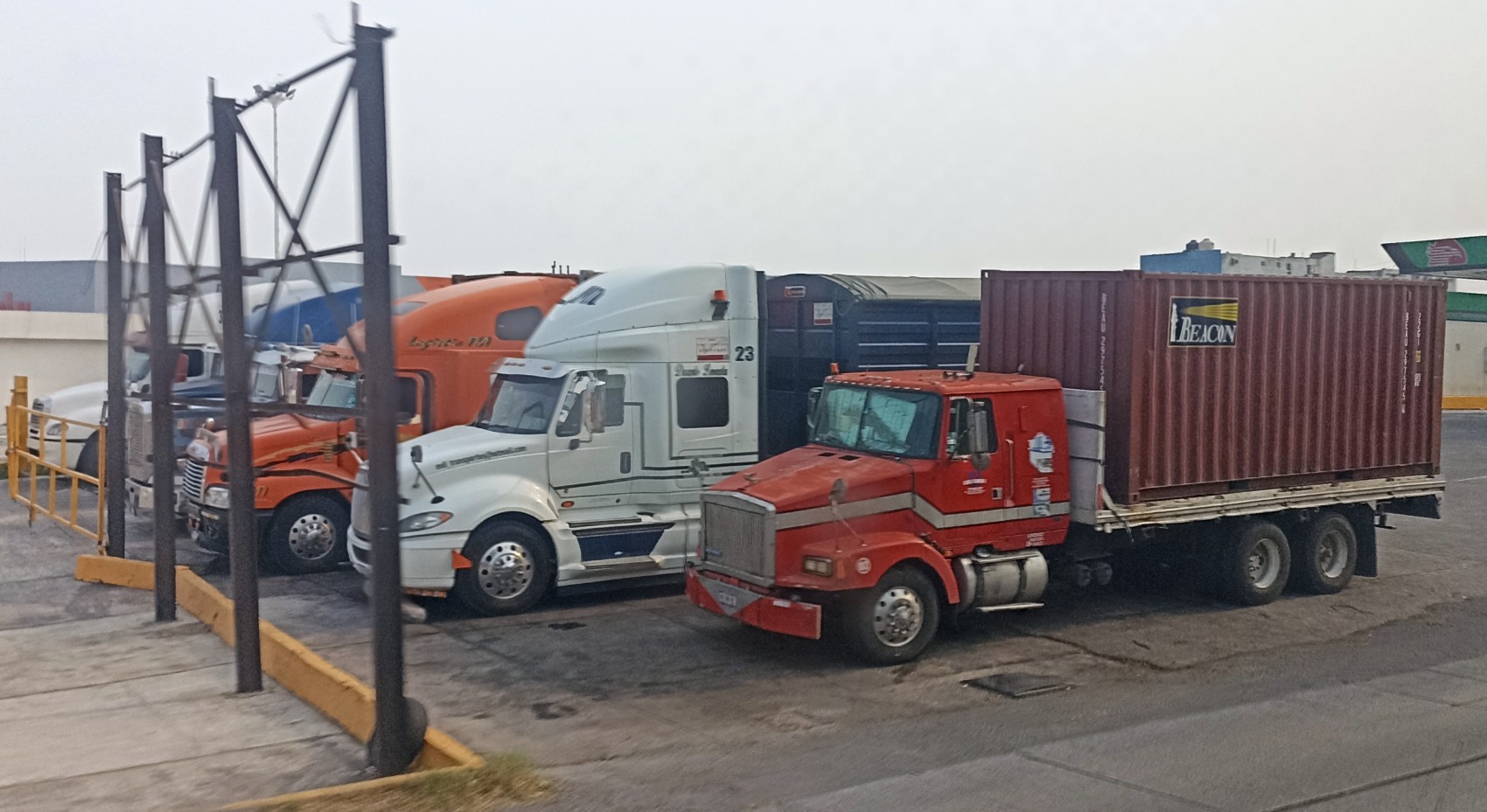 Nuevo distribuidor vial de acceso al puerto de Veracruz agilizará el movimiento de mercancías: Canacar