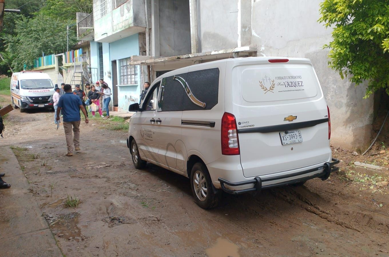 Hallan sin vida a joven en su domicilio en Ixhuatlancillo