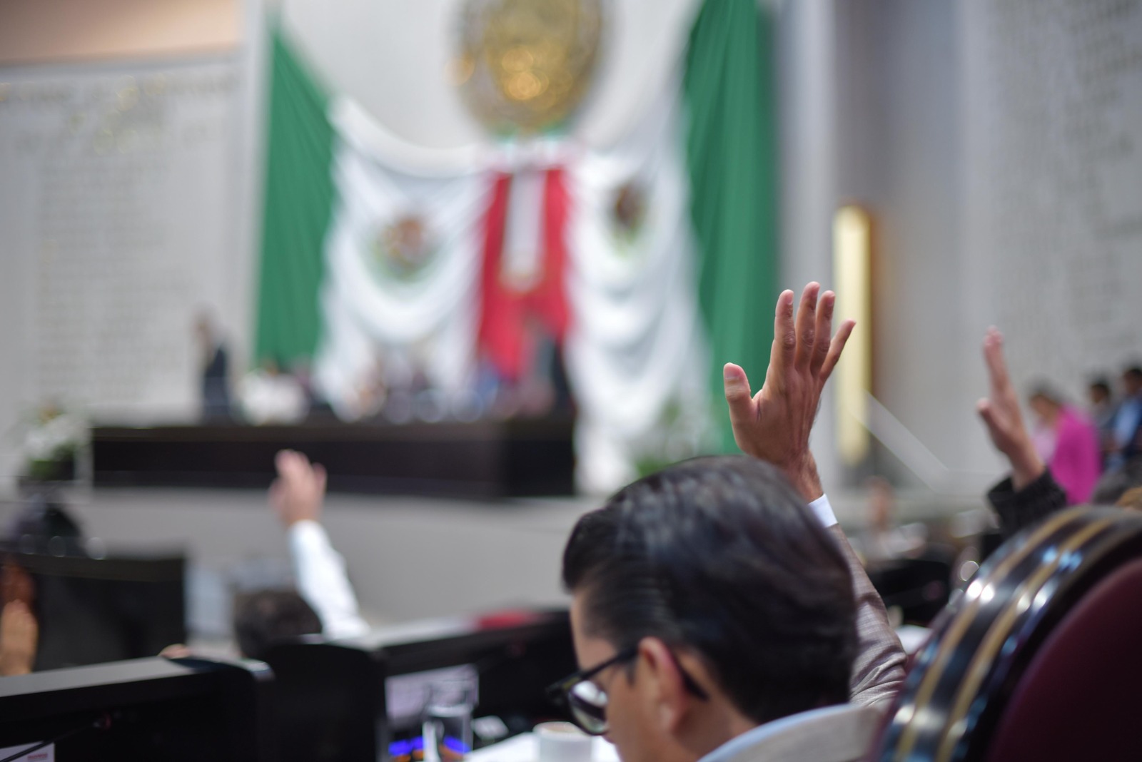 Avala Congreso local renuncias al cargo de magistradas y magistrado