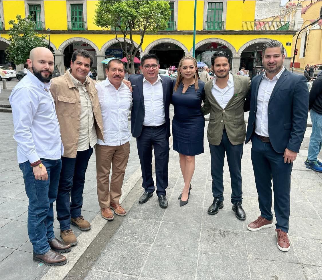 Zepeta presume la adquisición de 7 presidentes municipales de otros partidos
