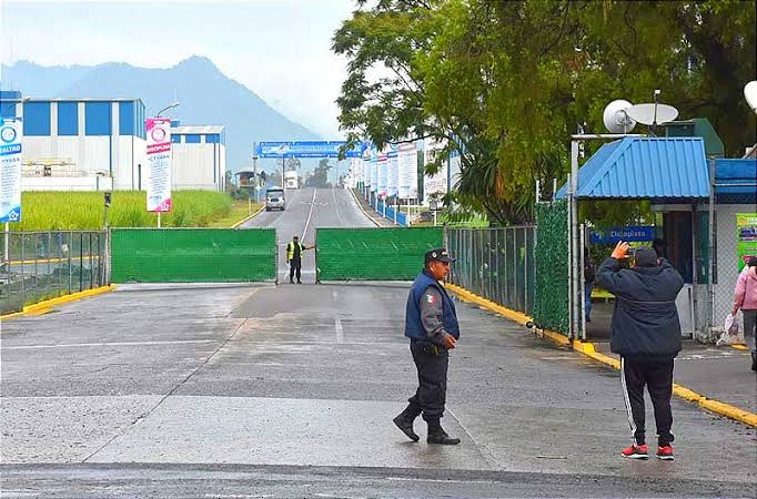 Trabajador muere en planta TYASA de Ixtaczoquitlán; acusan a empresa de ocultar accidente laboral