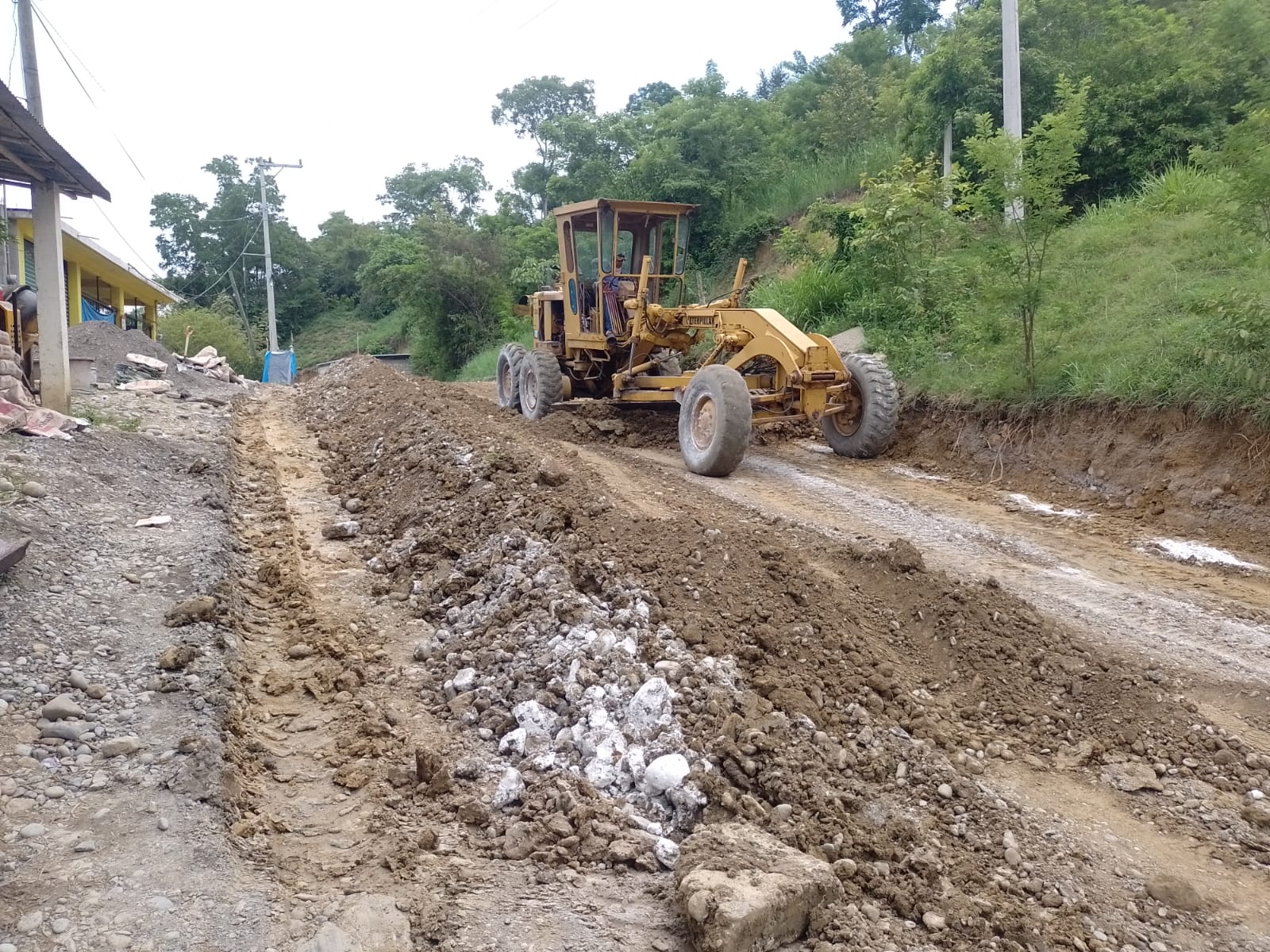 Pavimentación del camino Mexcatla-Colotlán, beneficiará a más de 4 mil habitantes en Ixhuatlán de Madero