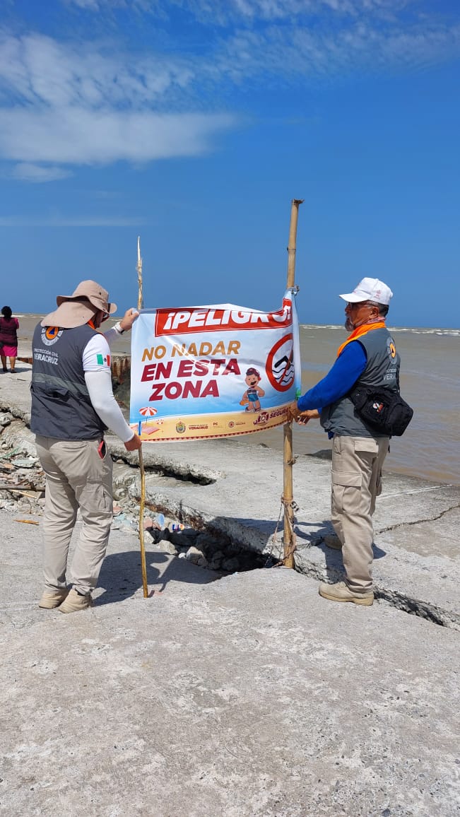 Se mantienen desplegados equipos en los principales destinos turísticos de Veracruz por el operativo vacacional