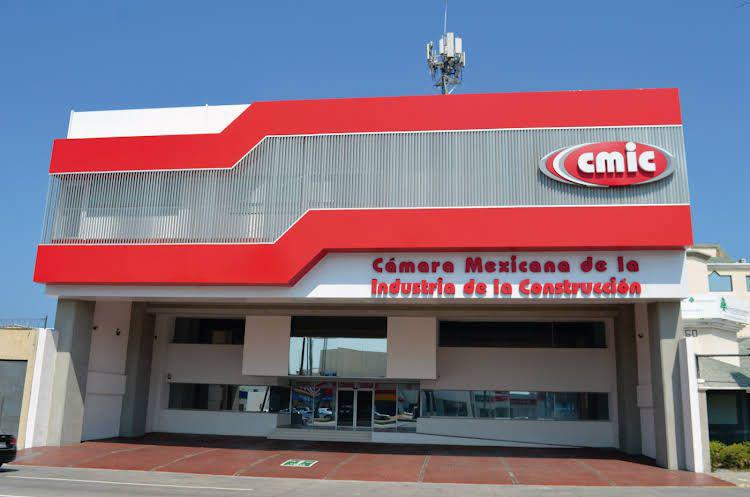 CMIC Veracruz reconoce destacada inversión del Gobierno del Estado en red carretera