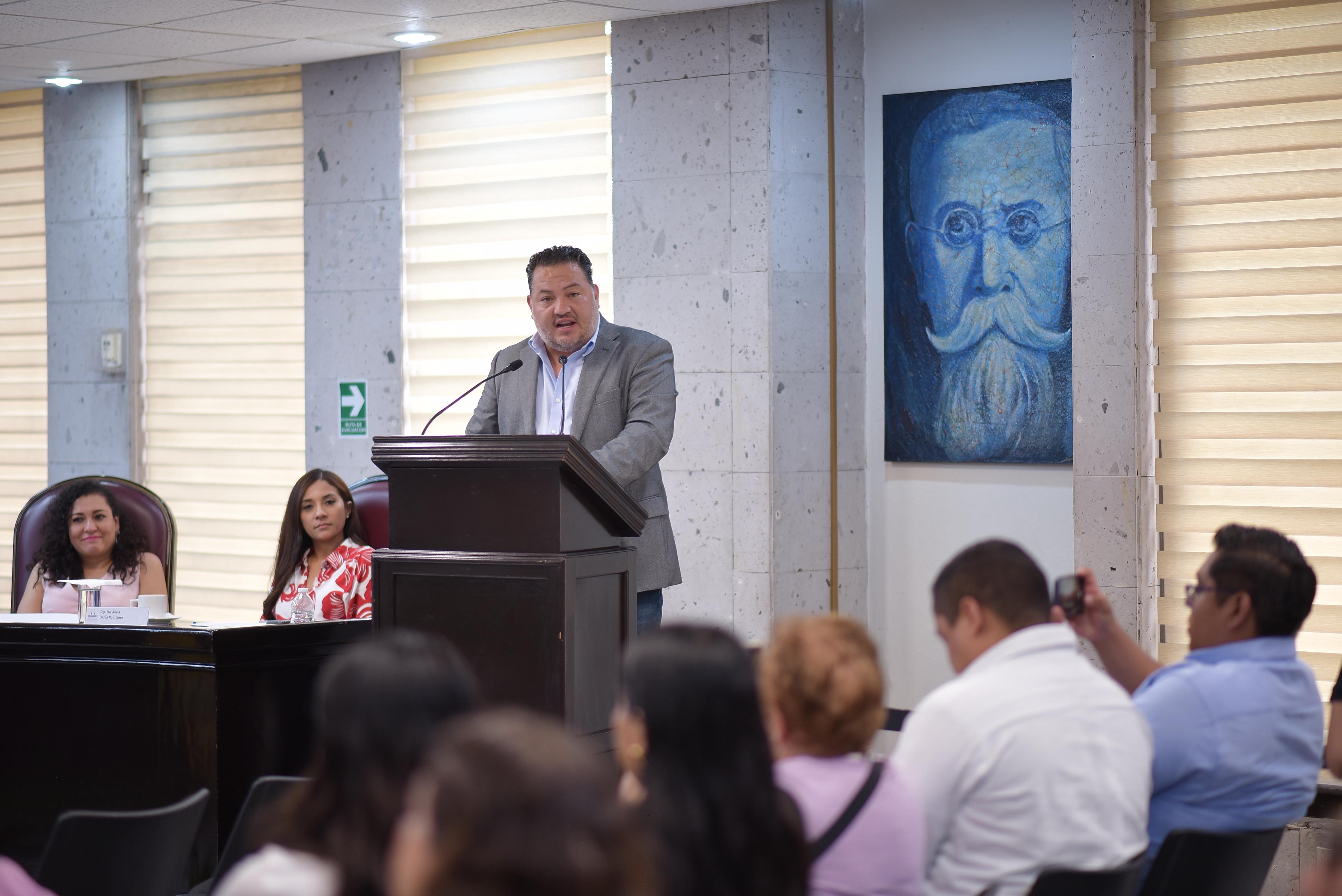 Propone diputado incorporar perspectiva de género en la elaboración del PMD