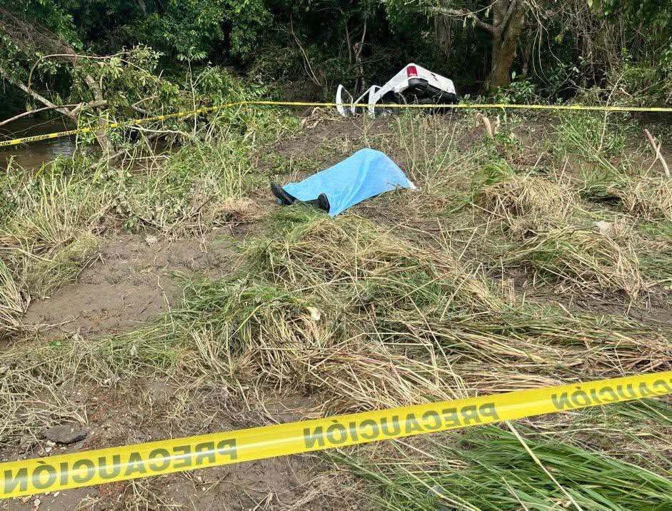 Sacerdote fallece en San Juan Evangelista; habría sido afectado por lluvias de la Onda Tropical 20