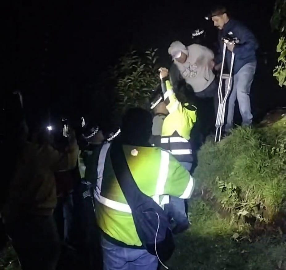 Familia hidalguense es asaltada y obligada a caminar 8 km en cerro de Veracruz; GN la rescata