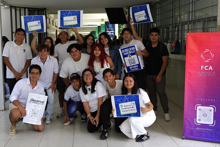 Con inspiración y convicción, jóvenes inician su camino en la UV