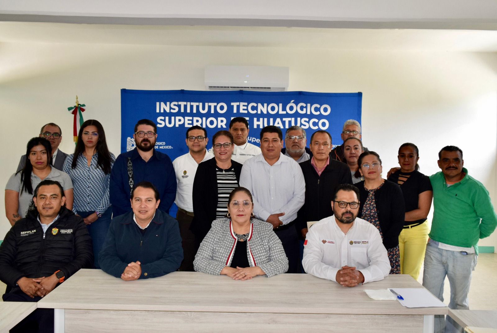 SEV y Sefiplan acuerdan con sindicato del Tecnológico de Huatusco pagos y reintegro de cuotas